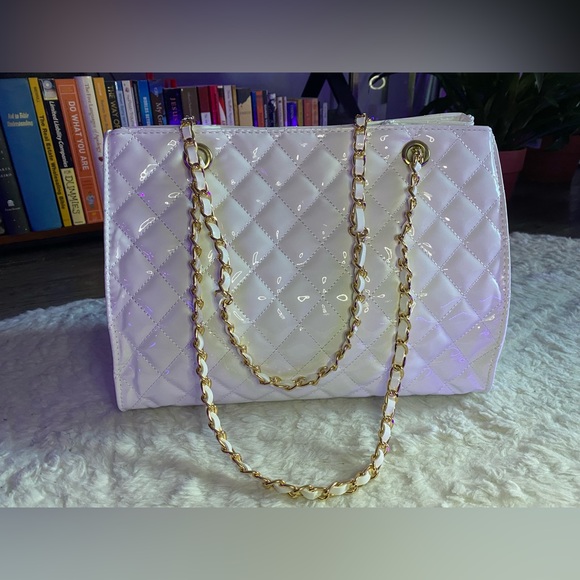 Gift Bags | Two For One | Black & White Hand Bags | Shoulder Bags 🖤🤍 - Picture 14 of 14